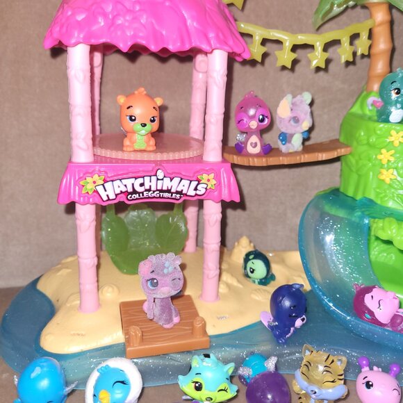 Hatchimals CollEGGtibles Tropical Island Party Playset - Picture 4 of 15